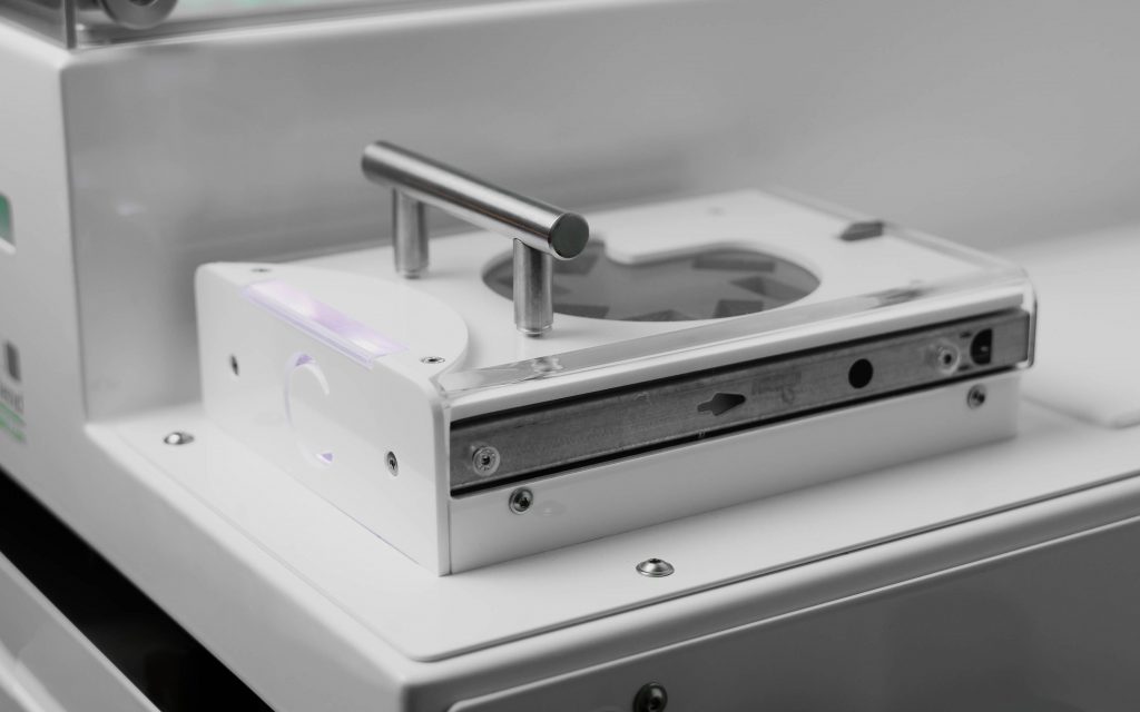 Carrousel pour gestion des médicaments fractionnés avec robot Celia