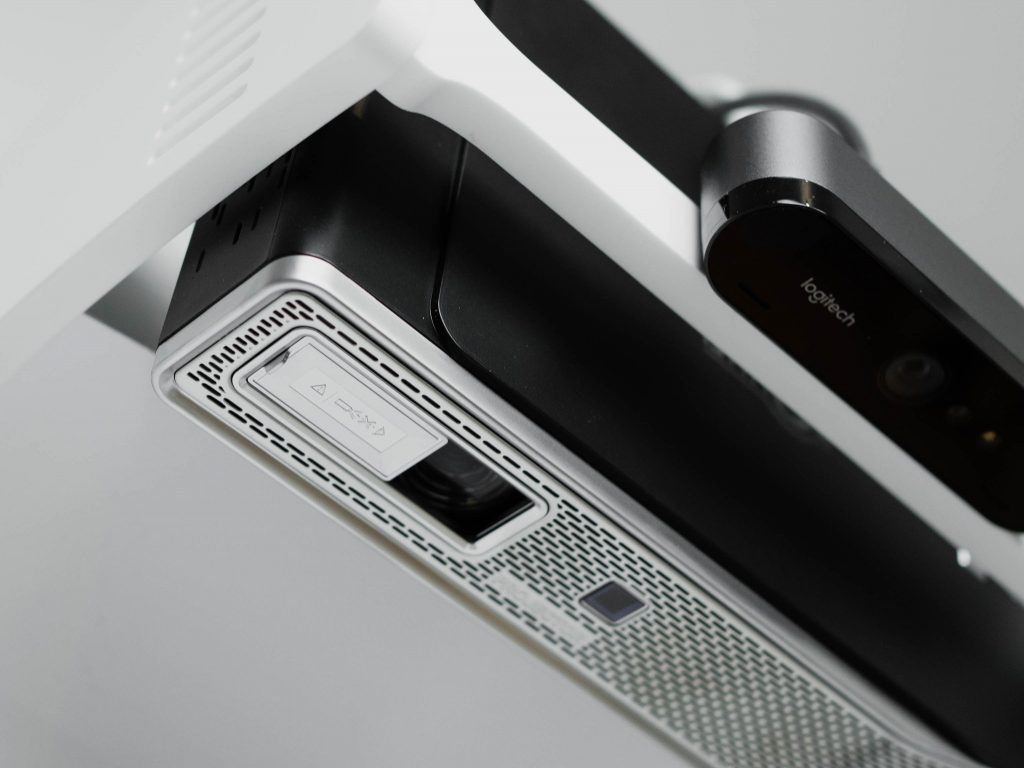 Projecteur lumineux haute-résolution